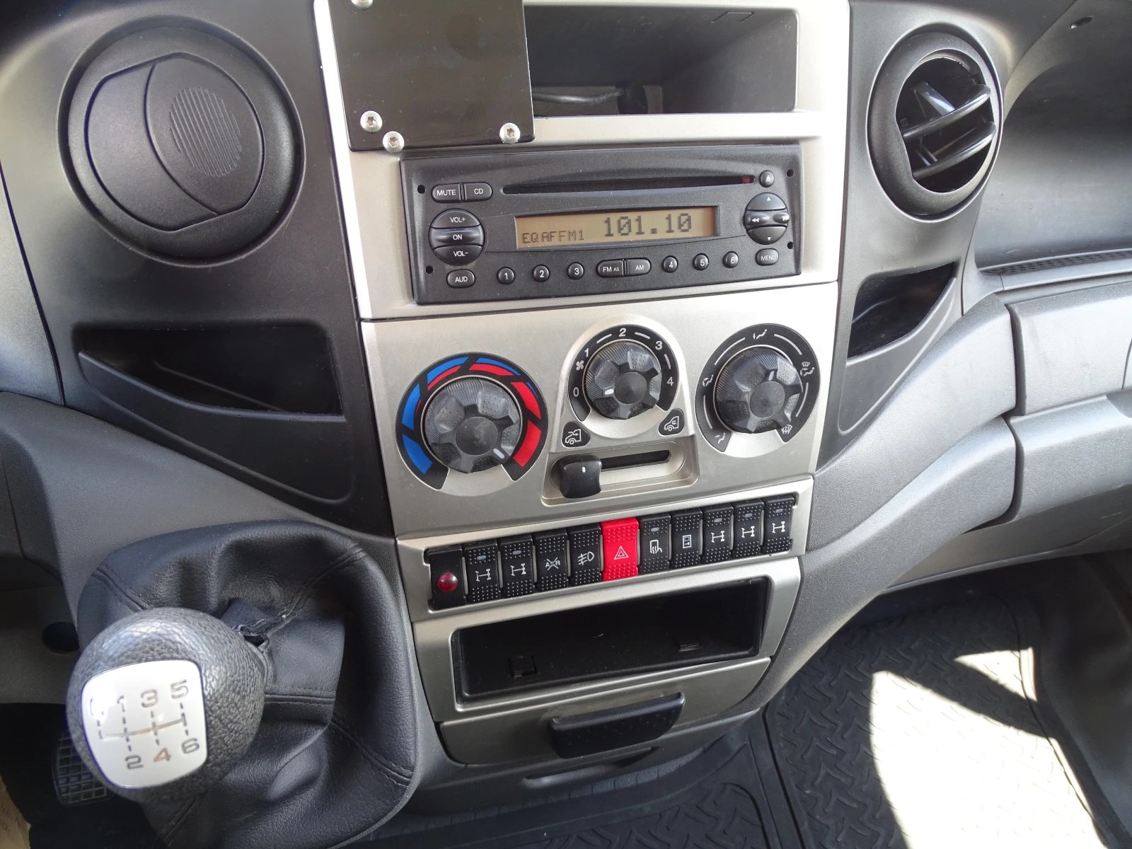 Iveco Daily 35C14 3.0HPI  . * * 7- | Mobile.bg   16