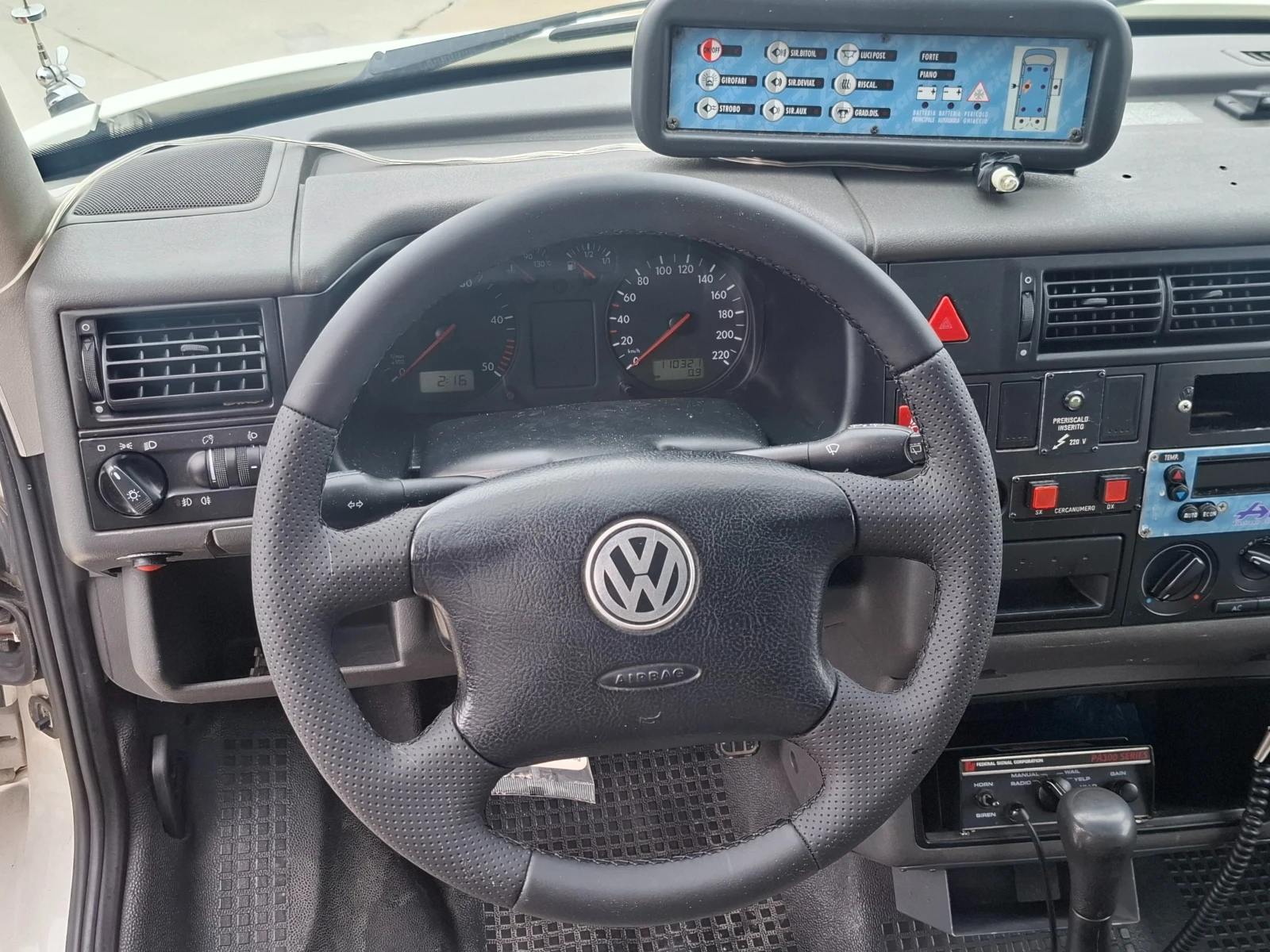 VW Transporter 2.5TDI/Климатик - изображение 7