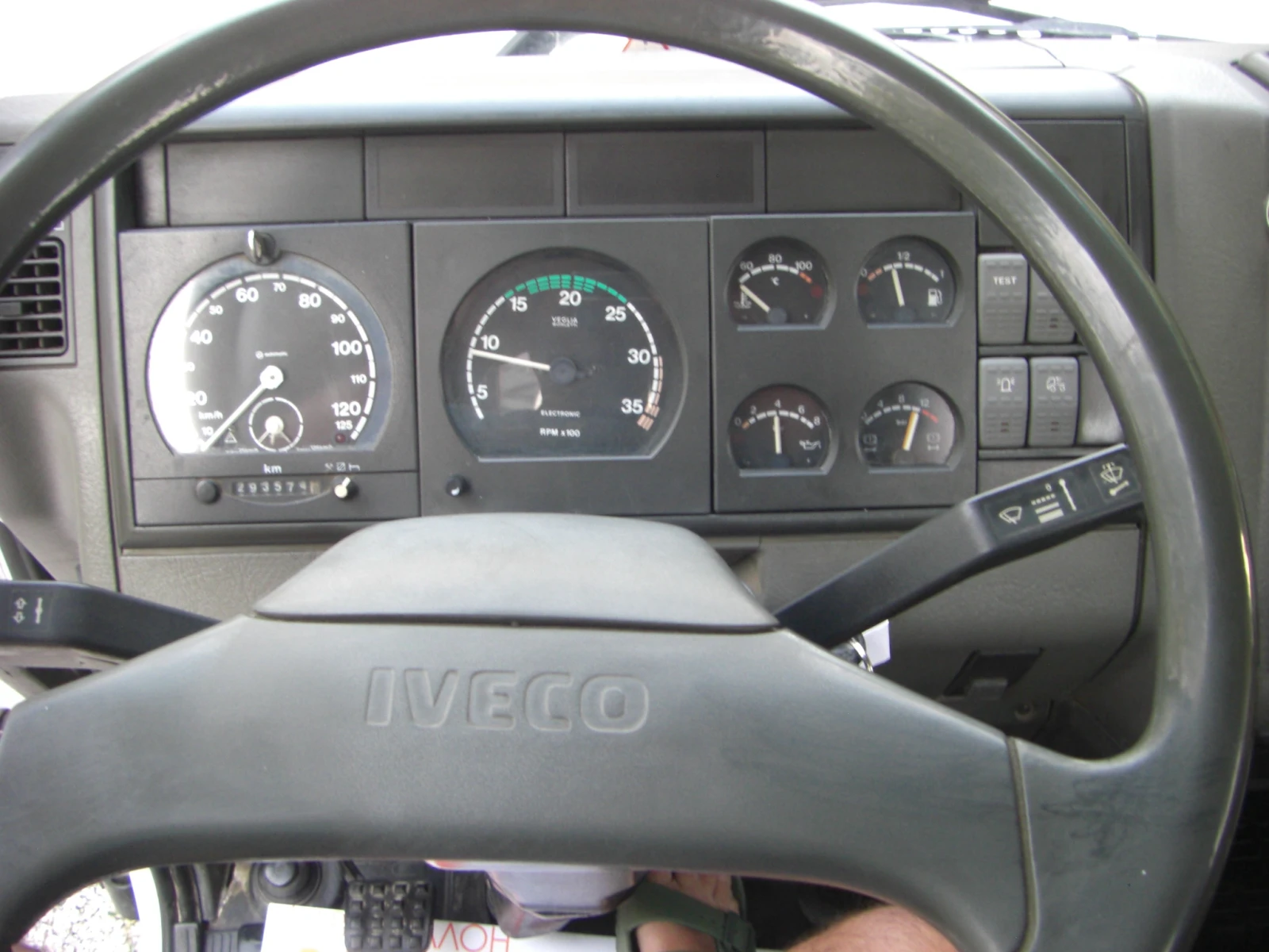 Iveco Eurocargo 120E18 KLIMA KPAH FASSI 65 - изображение 10