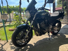     Honda Hornet 600S