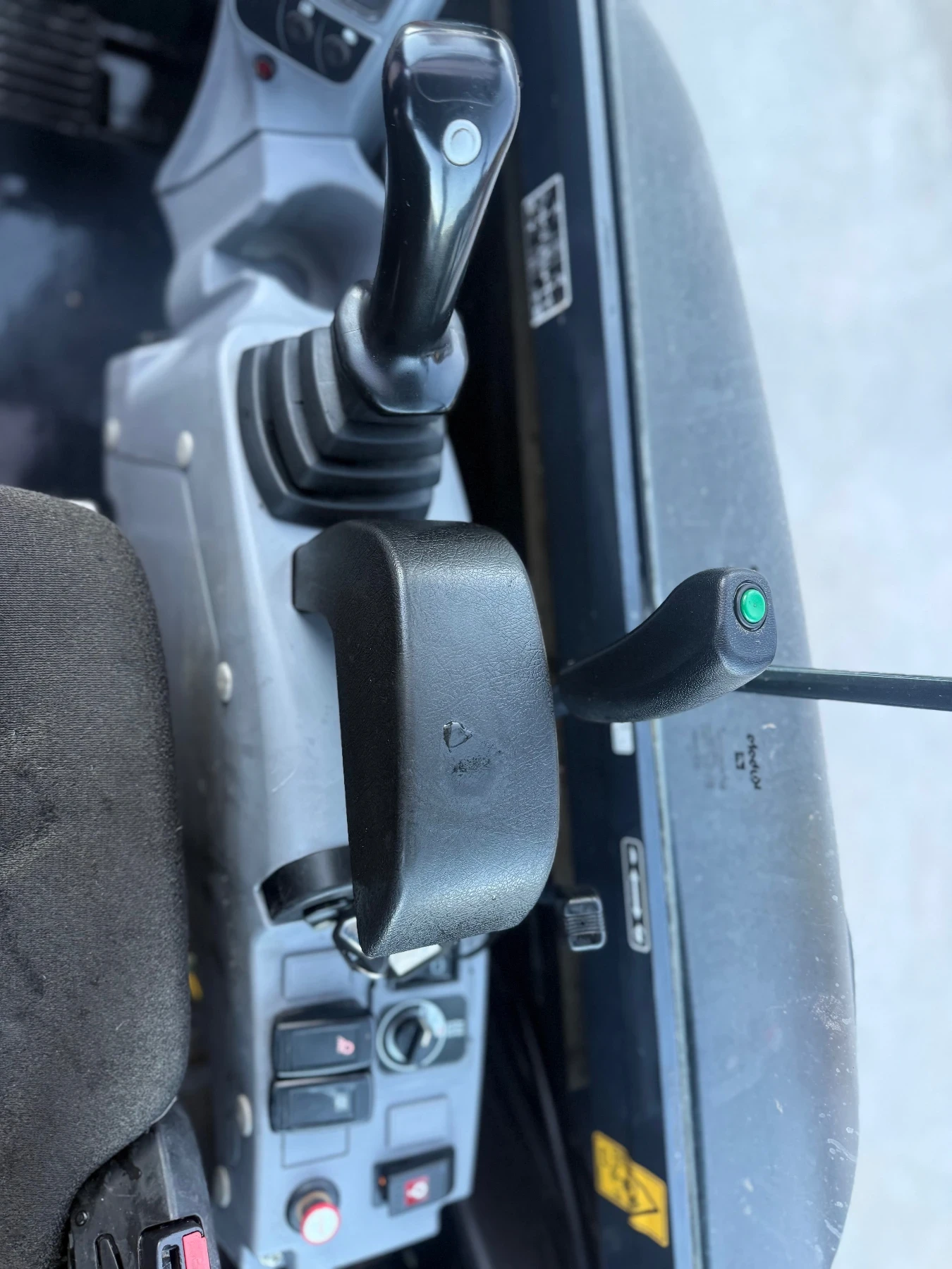  Kubota KH-027-04 | Mobile.bg   13