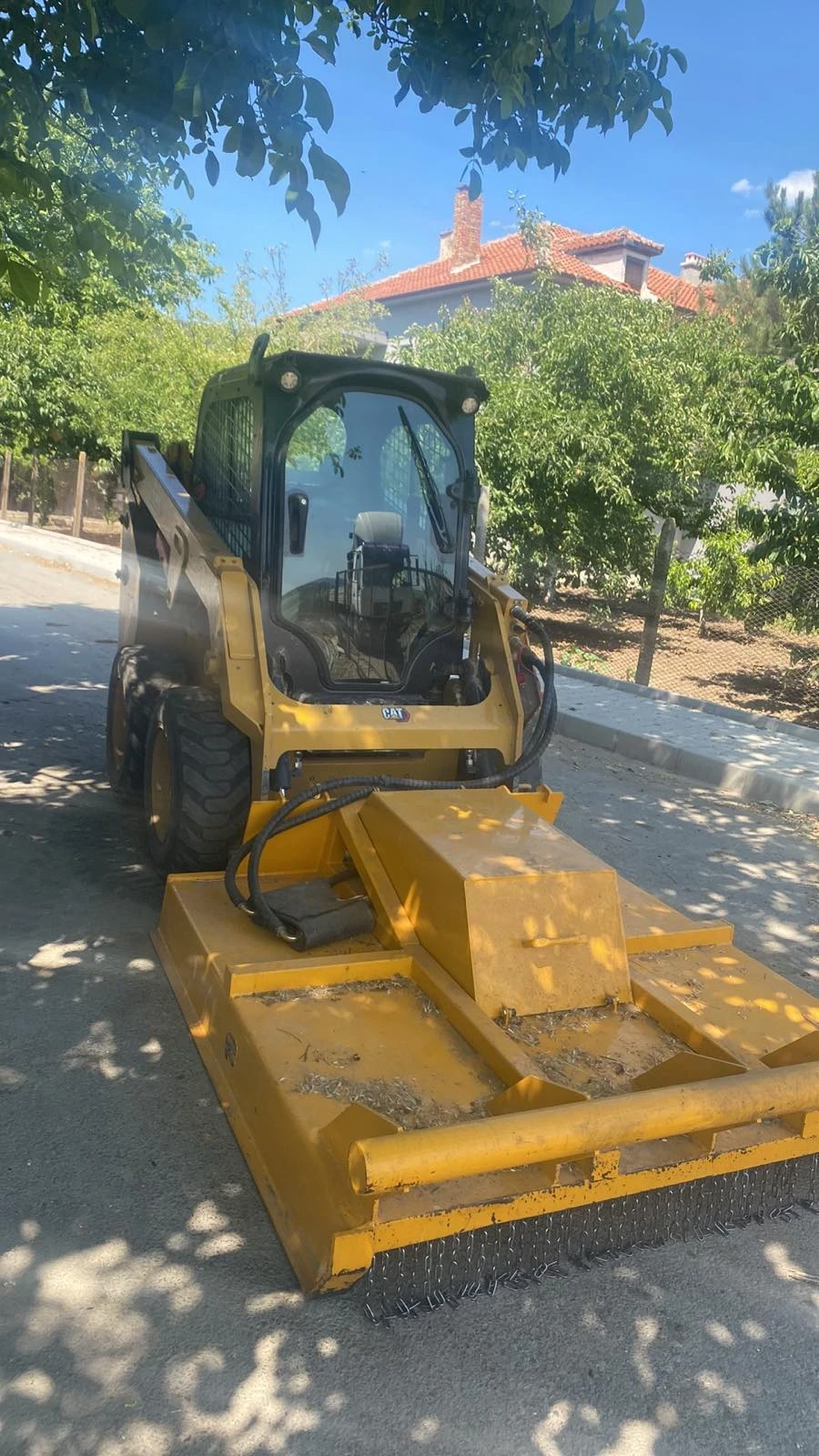 ���� ����� �������� Cat 232 | Mobile.bg � ����������� 1