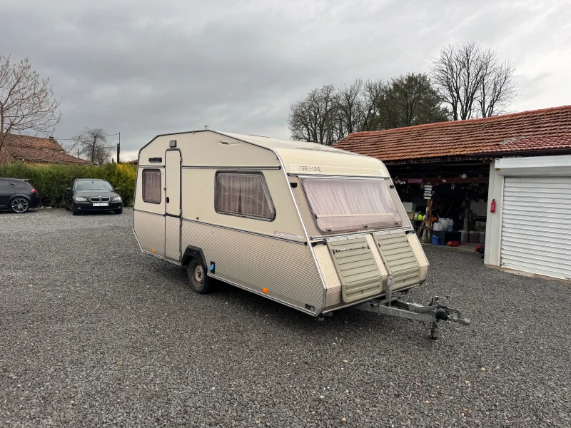 Каравана KIP, снимка 2 - Каравани и кемпери - 53399143