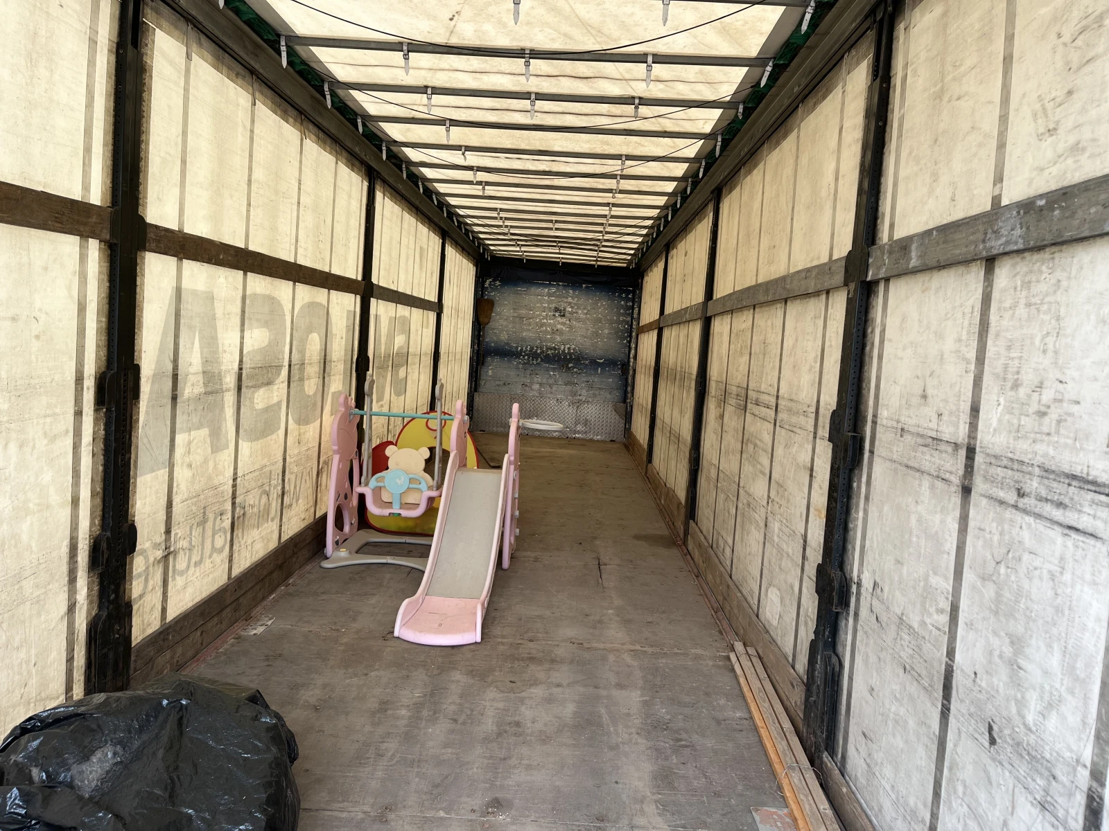 Полуремарке Schwarzmuller J 203