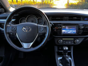 Toyota Corolla 1.6 TM АУТО / СЕРВИЗНА ИСТОРИЯ, снимка 10