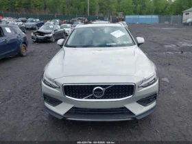 Обява за продажба на Volvo V60 CROSS COUNTRY T5* ПАНАРОМА* 360* ПОДГРЕВИ ~40 000 лв. - изображение 1