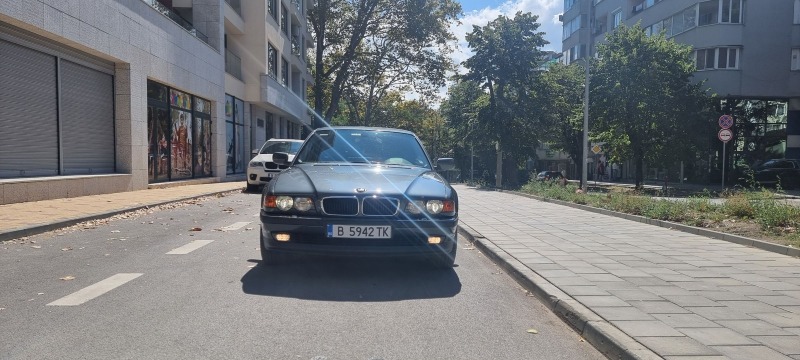 BMW 730, снимка 2 - Автомобили и джипове - 46410902