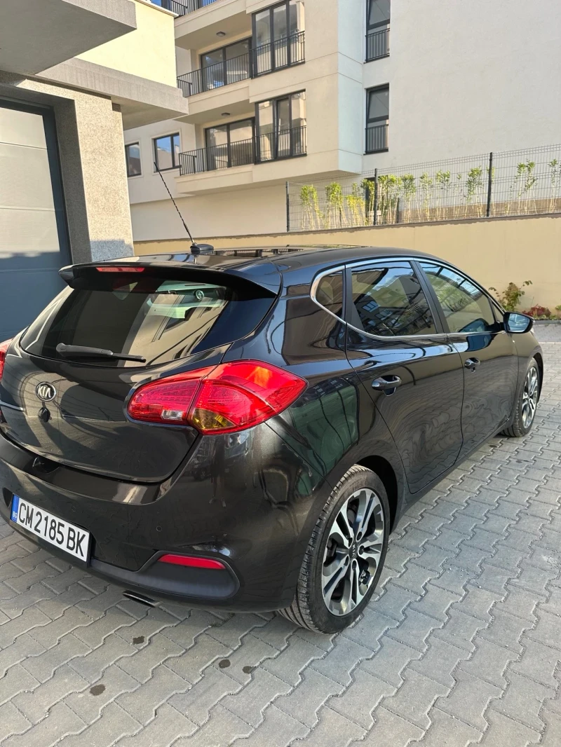 Kia Ceed Kia Ceed GTX, снимка 5 - Автомобили и джипове - 47323511