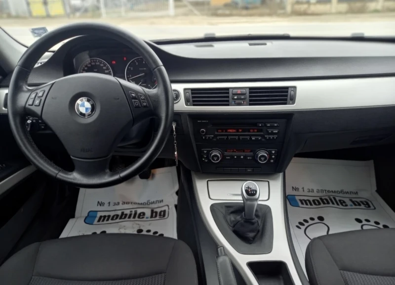 BMW 320, снимка 8 - Автомобили и джипове - 47400086