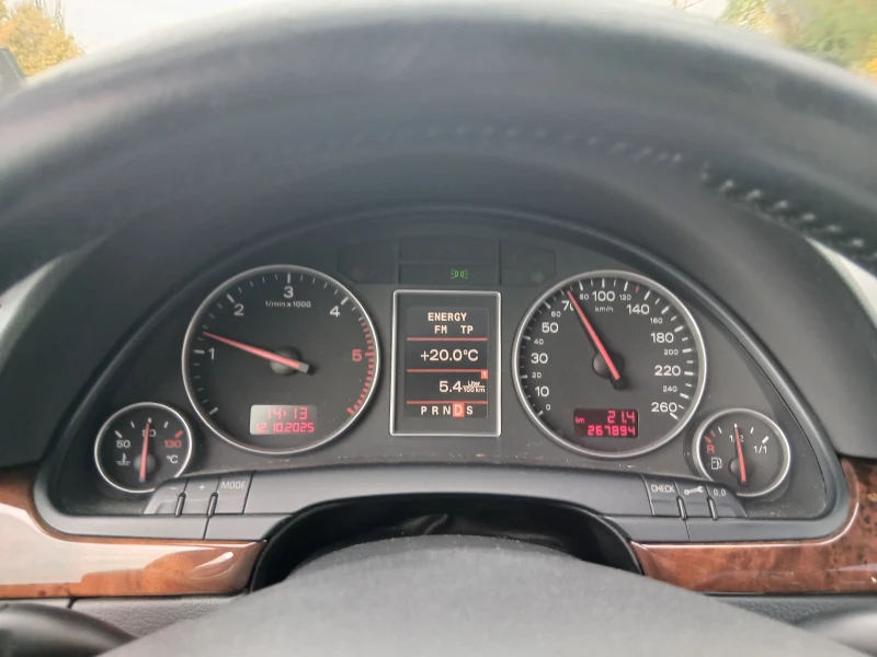 Audi A4 2.5TDI quattro 180 к.с, снимка 10 - Автомобили и джипове - 52437555