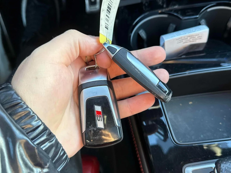 Audi S5 Sportback Progressiv * * CARFAX * * АВТО КРЕДИТ * , снимка 13 - Автомобили и джипове - 52755947