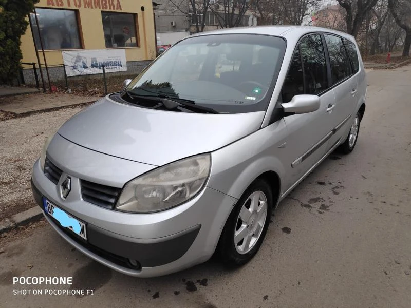 Renault Grand scenic, снимка 7 - Автомобили и джипове - 49535534