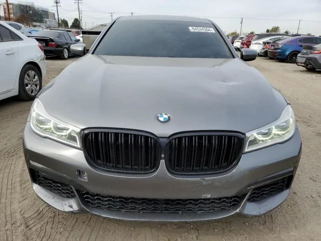 BMW 750 M* PACK* XDRIVE* ДИГИТАЛНО* ТАБЛО* МАСАЖ* ДИСТРОНИ, снимка 5 - Автомобили и джипове - 48513376