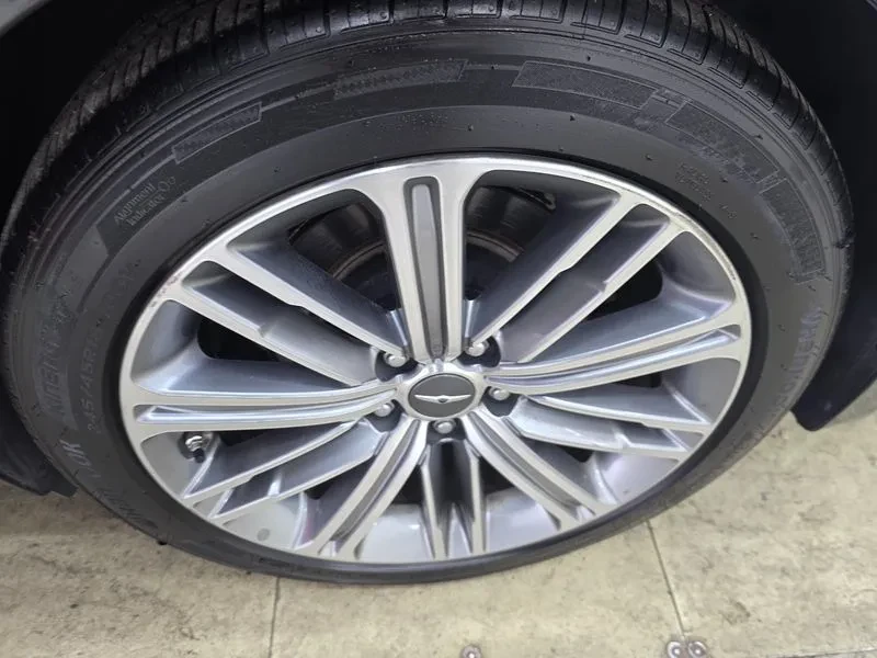 Genesis G80 3.3 , снимка 12 - Автомобили и джипове - 54422744