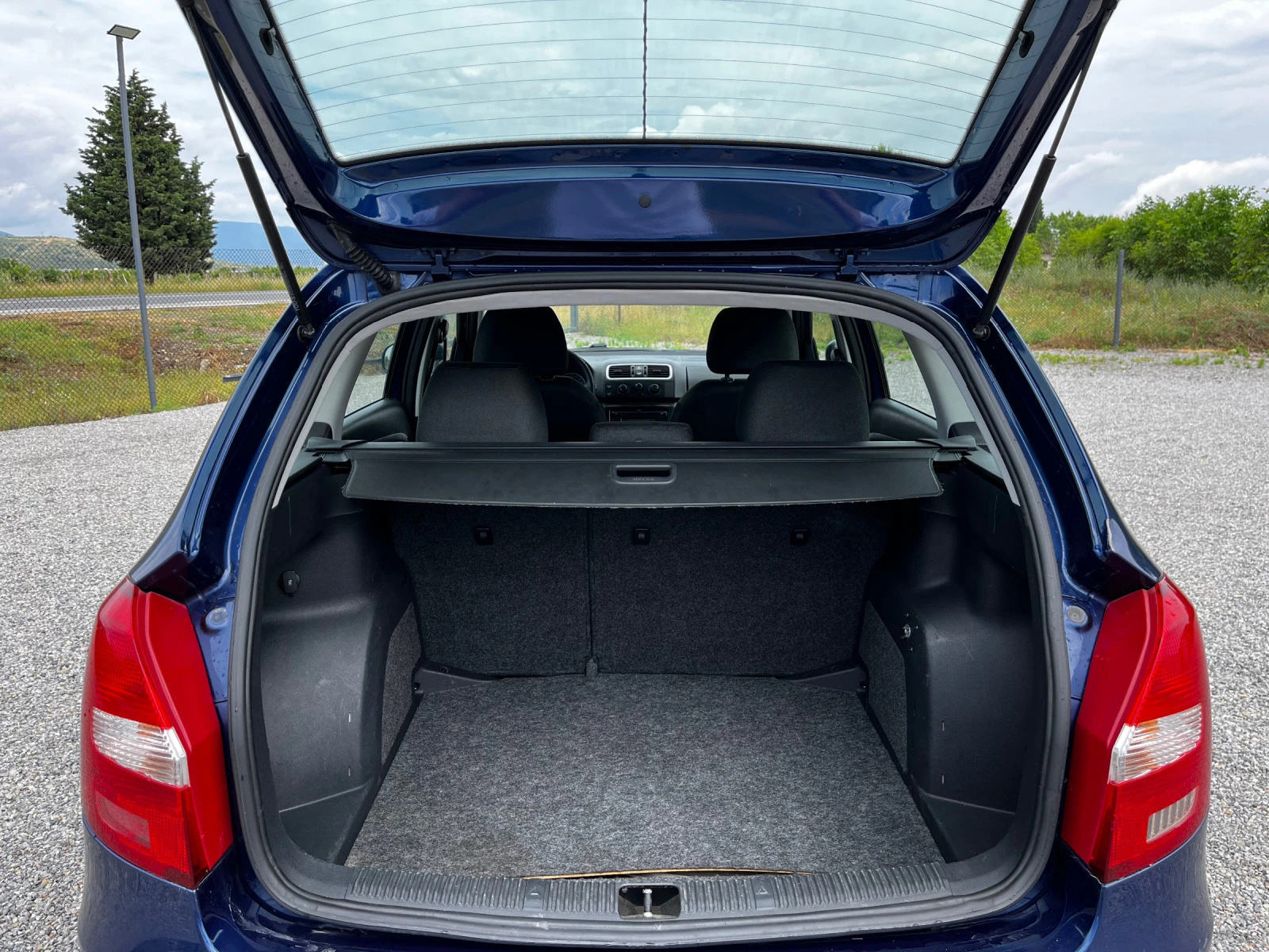 Skoda Fabia     GPL   | Mobile.bg   13