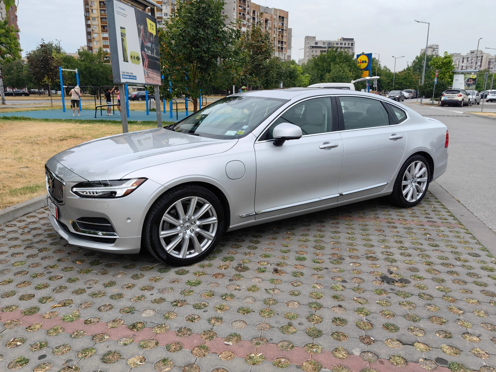 Volvo S90 T8 LONG DIPLOMAT INSCRIPTION + + + + +  - изображение 2