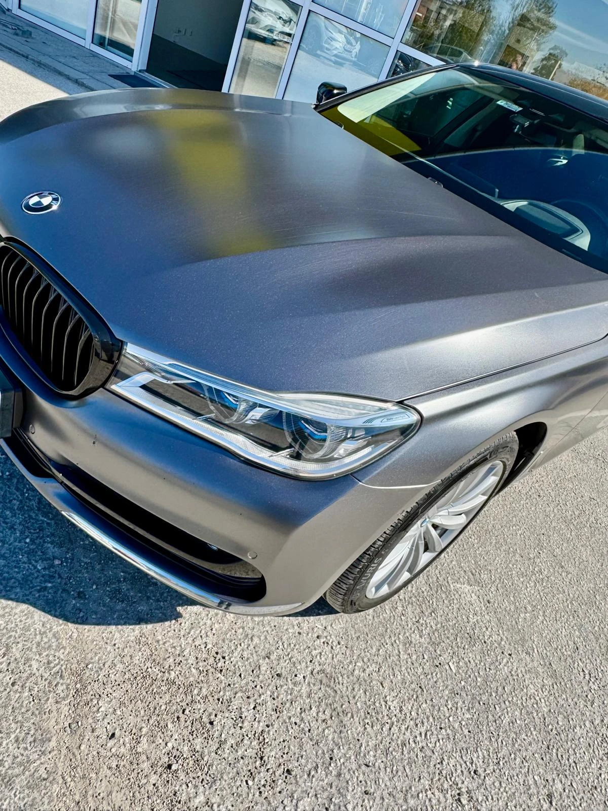 BMW 730 d xDrive Carbon Core - изображение 3