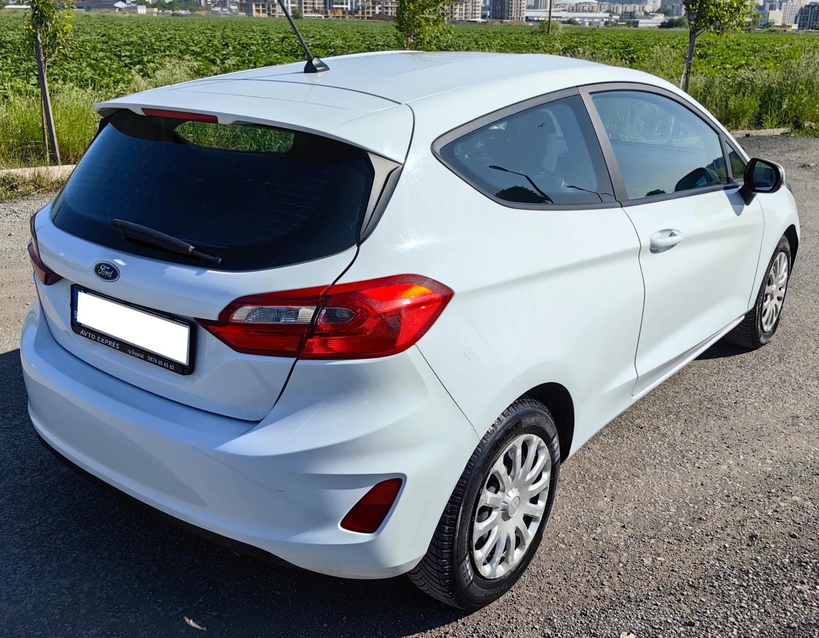 Ford Fiesta 1.5 TDCI - изображение 6