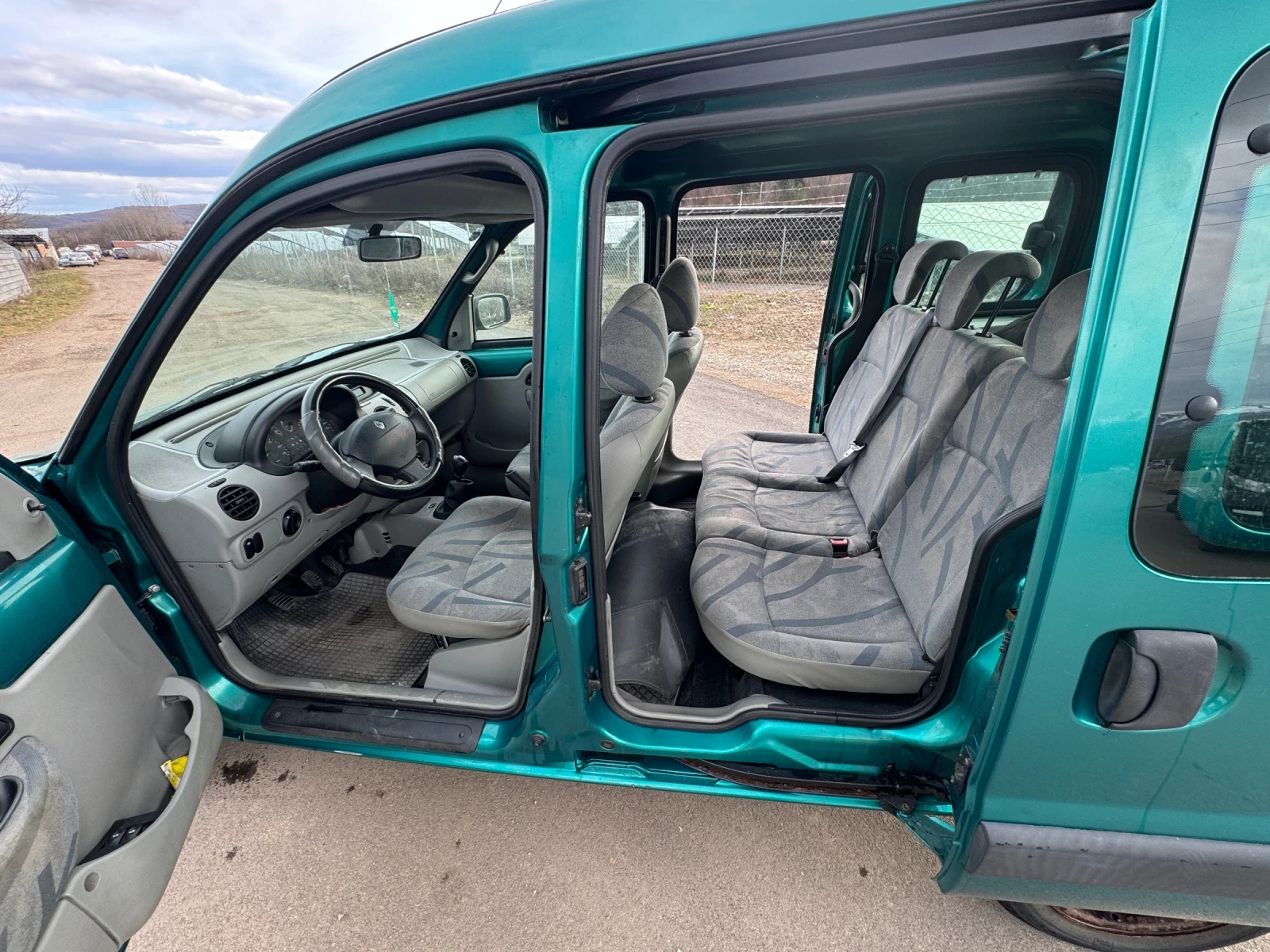 Renault Kangoo 1.5 dizel - изображение 7
