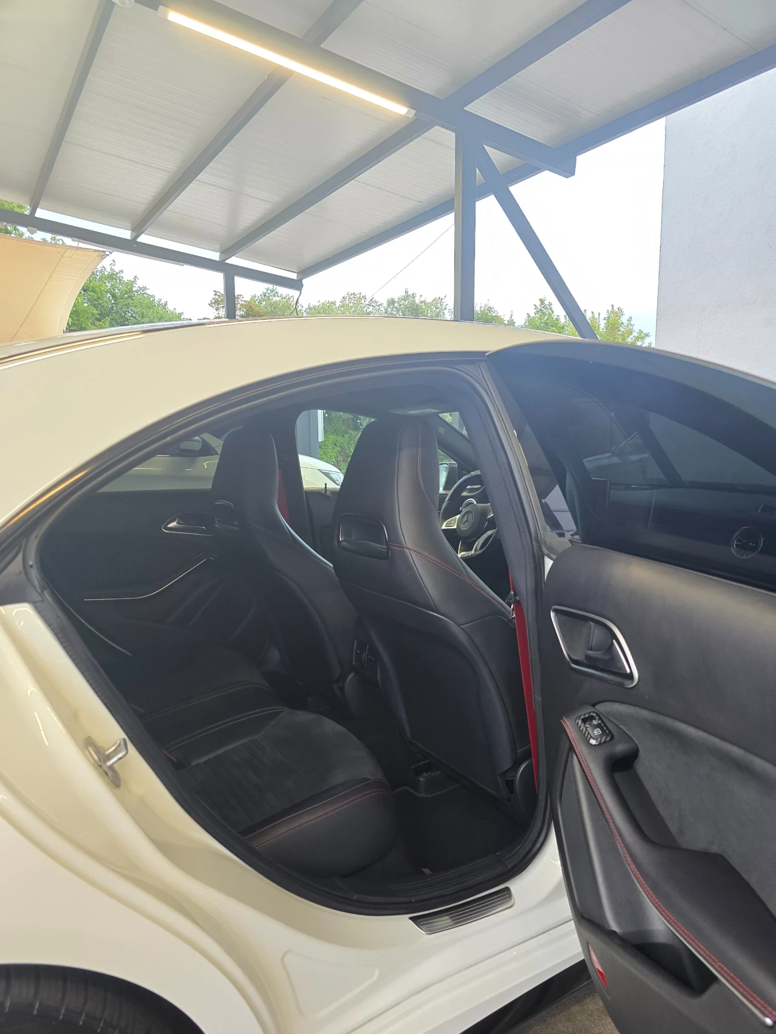Mercedes-Benz CLA 45 AMG Edition 1 - изображение 10