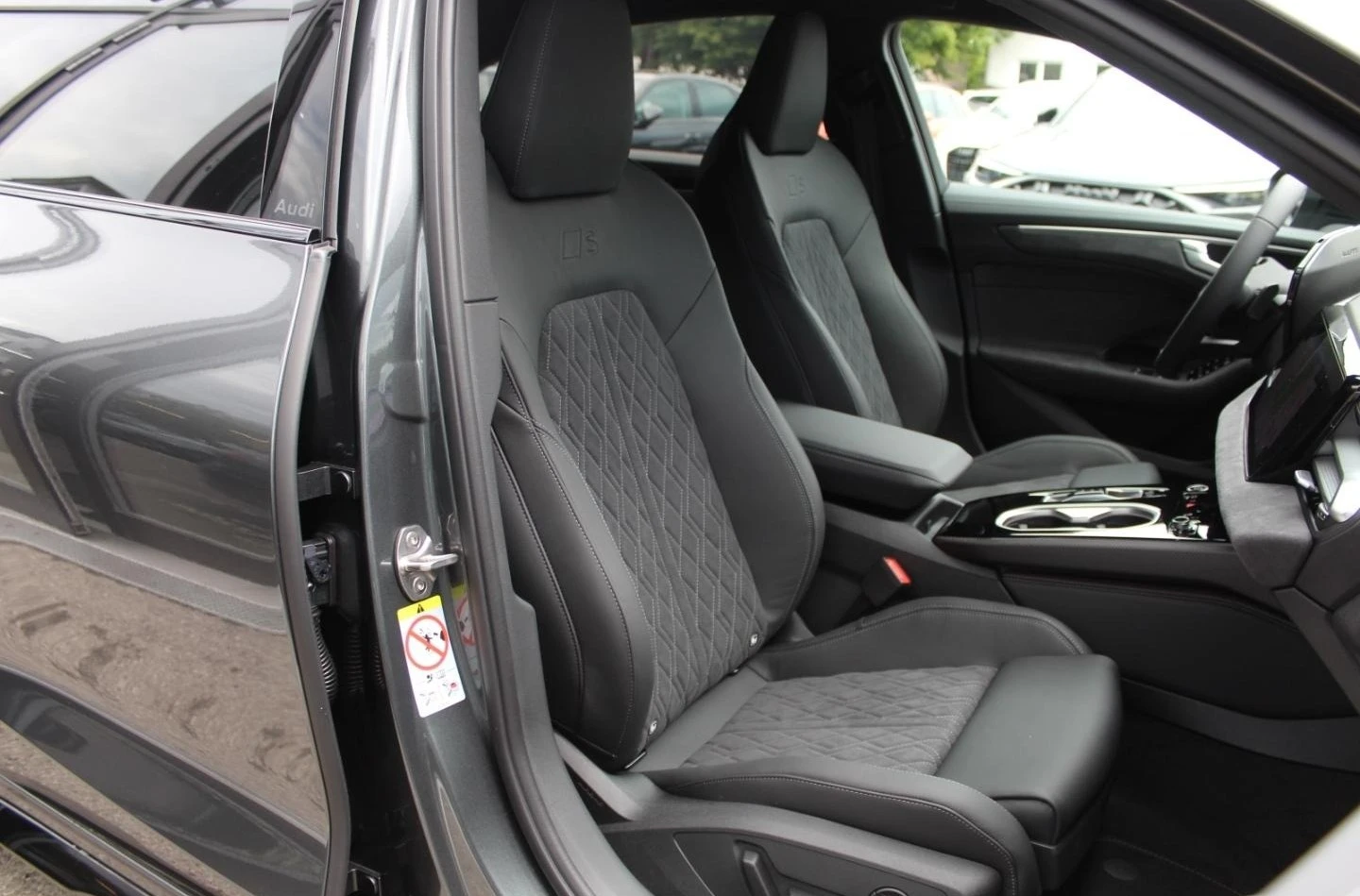 Audi A6 E-HYRBID/NEW MODEL/S-LINE/QUATTRO/ED. ONE/MATRIX/ | Mobile.bg   15