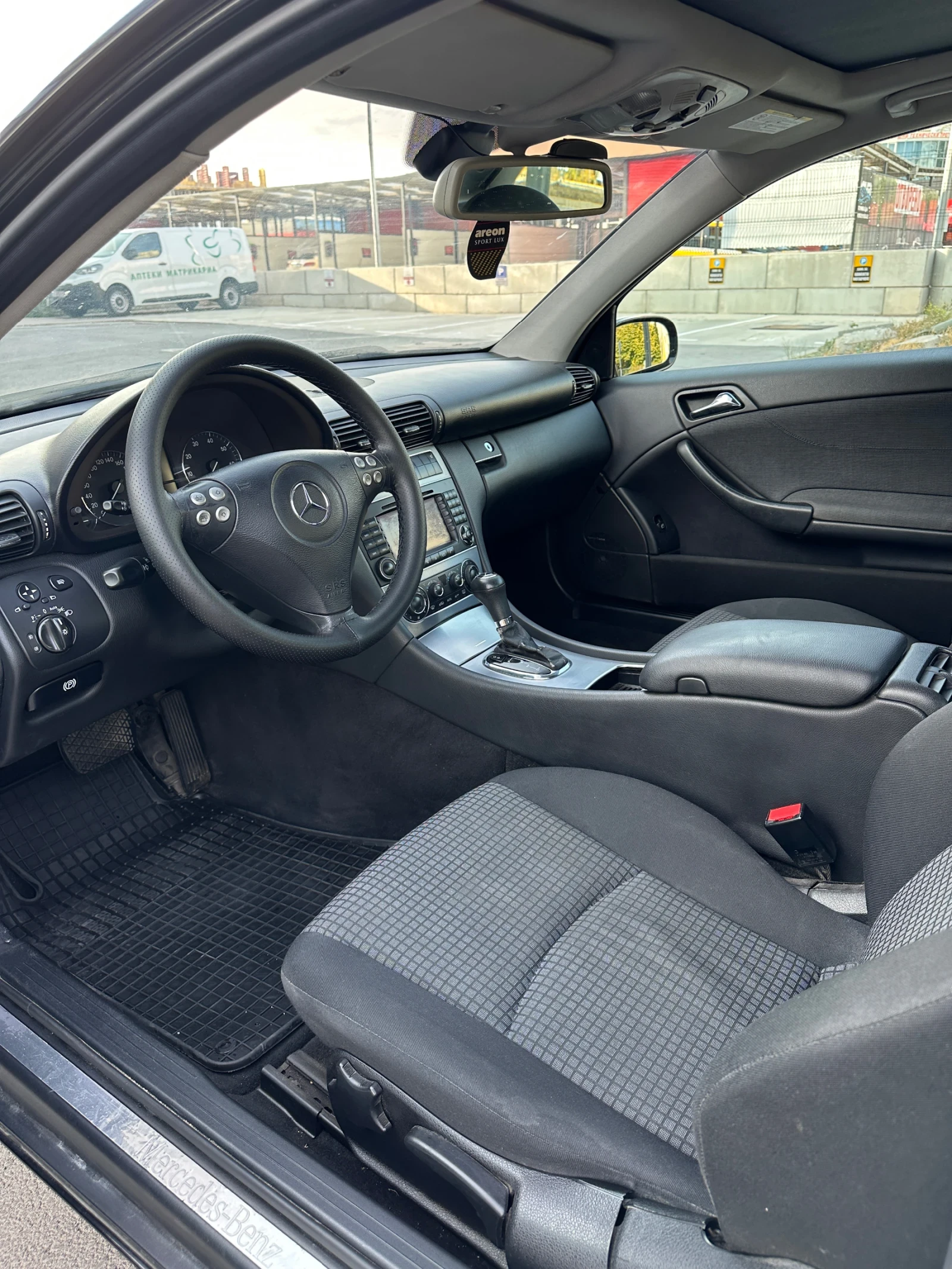 Mercedes-Benz C 200 1.8 - изображение 9