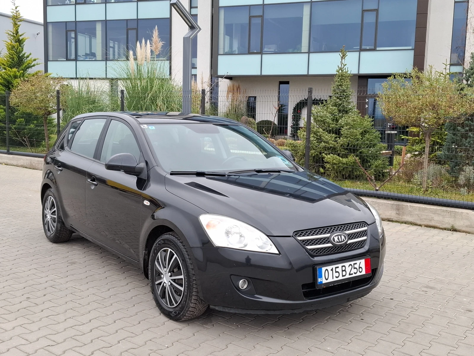 Kia Ceed 1.6CRDI* (90кс)* * KЛИМАТРОНИК* * HOB BHOC* *  - изображение 3