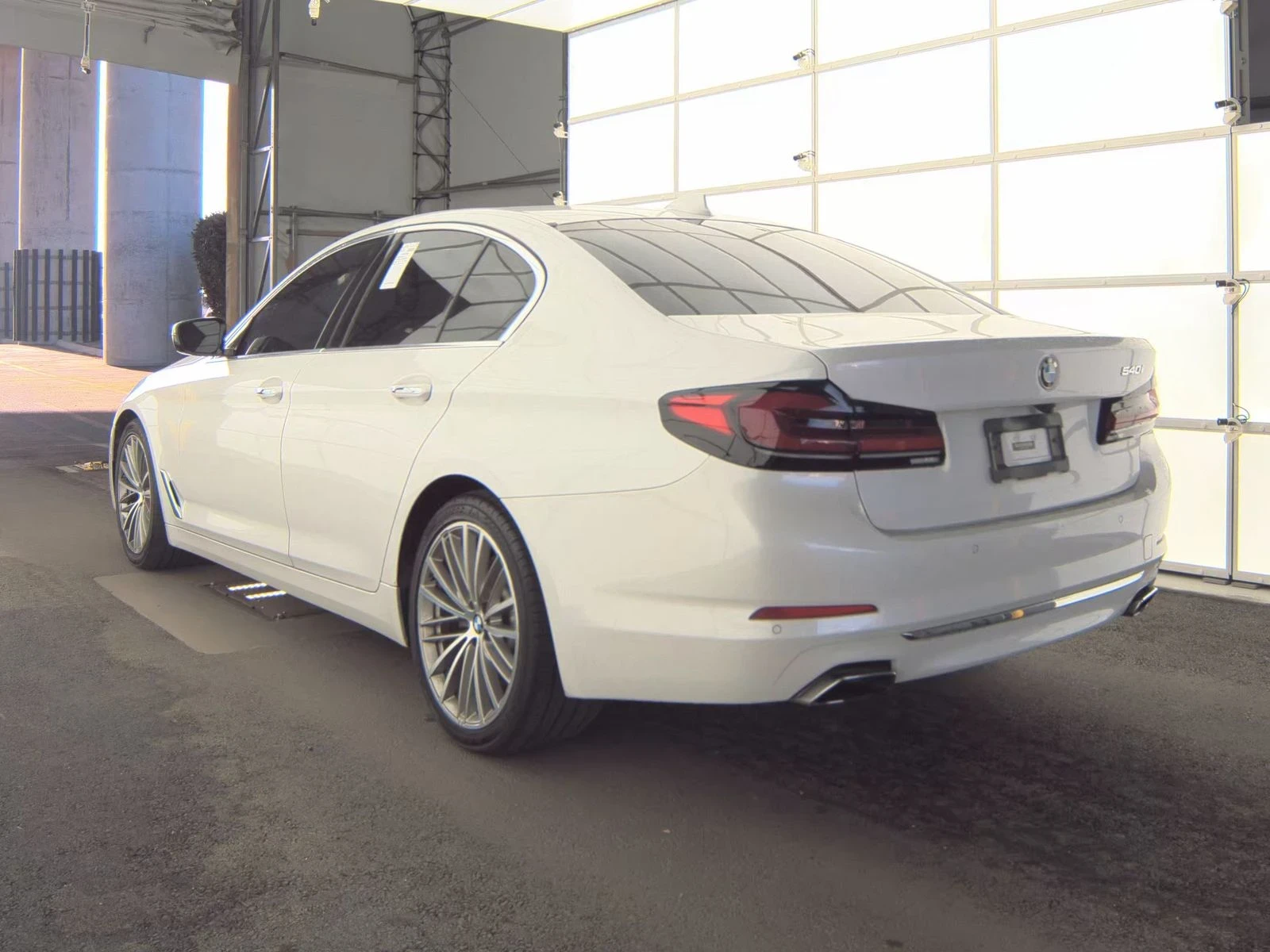 BMW 540 i LUXURY LINE | ЗАДНА КАМЕРА | HARMAN/KARDON - изображение 6