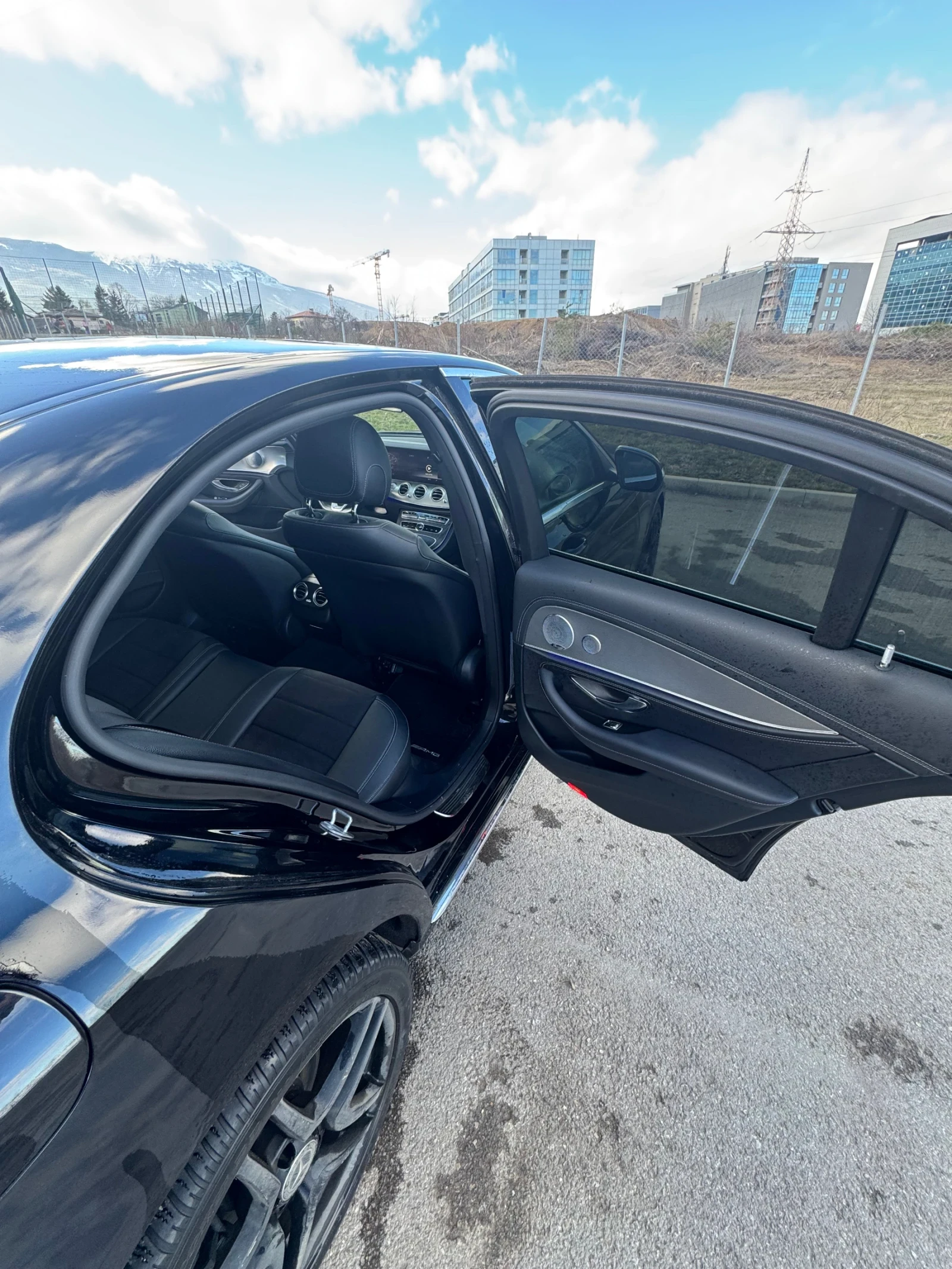 Mercedes-Benz E 200 AMG LINE/GERMANY/BURMESTER/360/PANORAMA/ , снимка 14 - Автомобили и джипове - 53740900