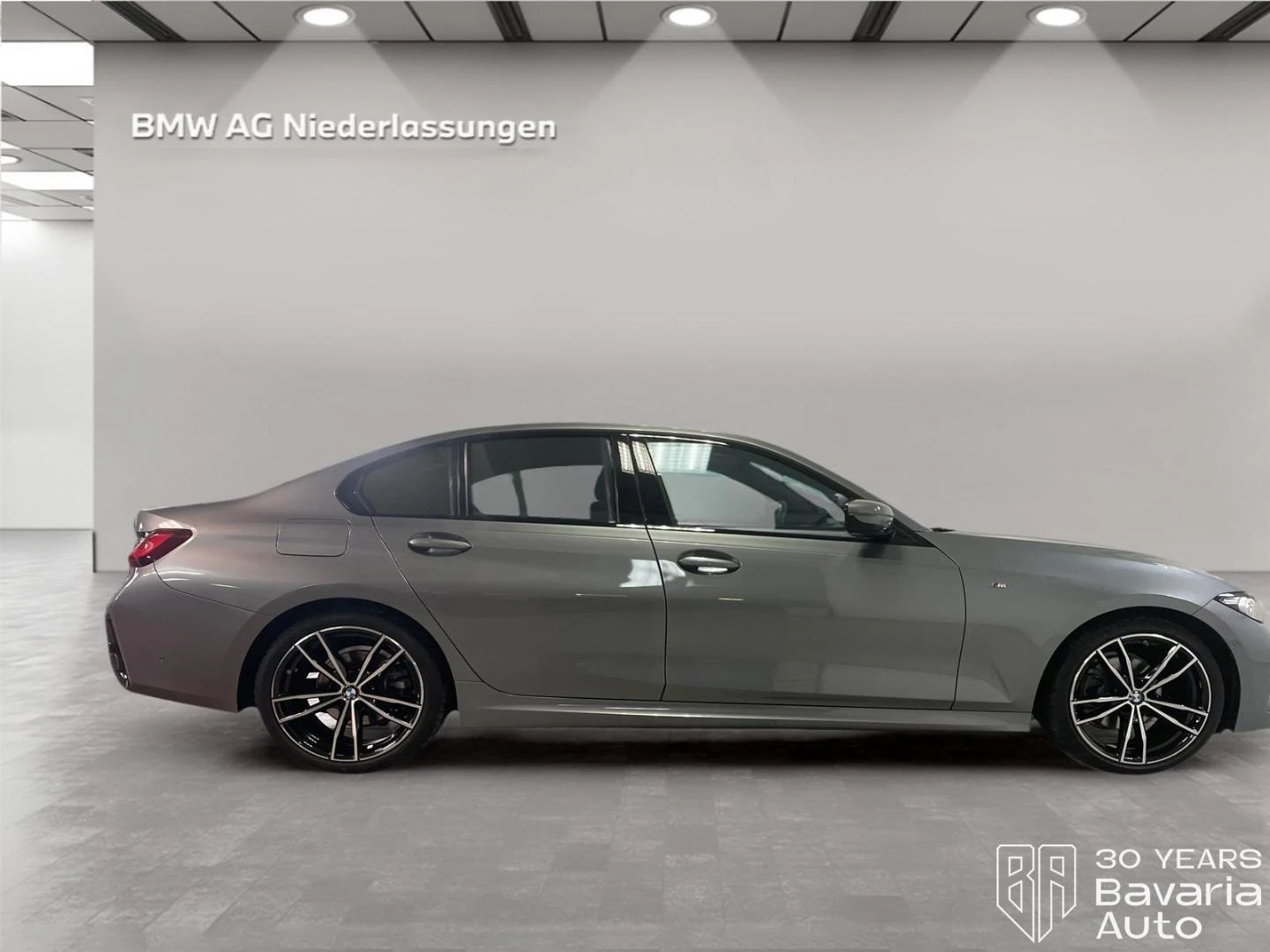 BMW 320 d xDrive M Sport Paket, снимка 5 - Автомобили и джипове - 53779698