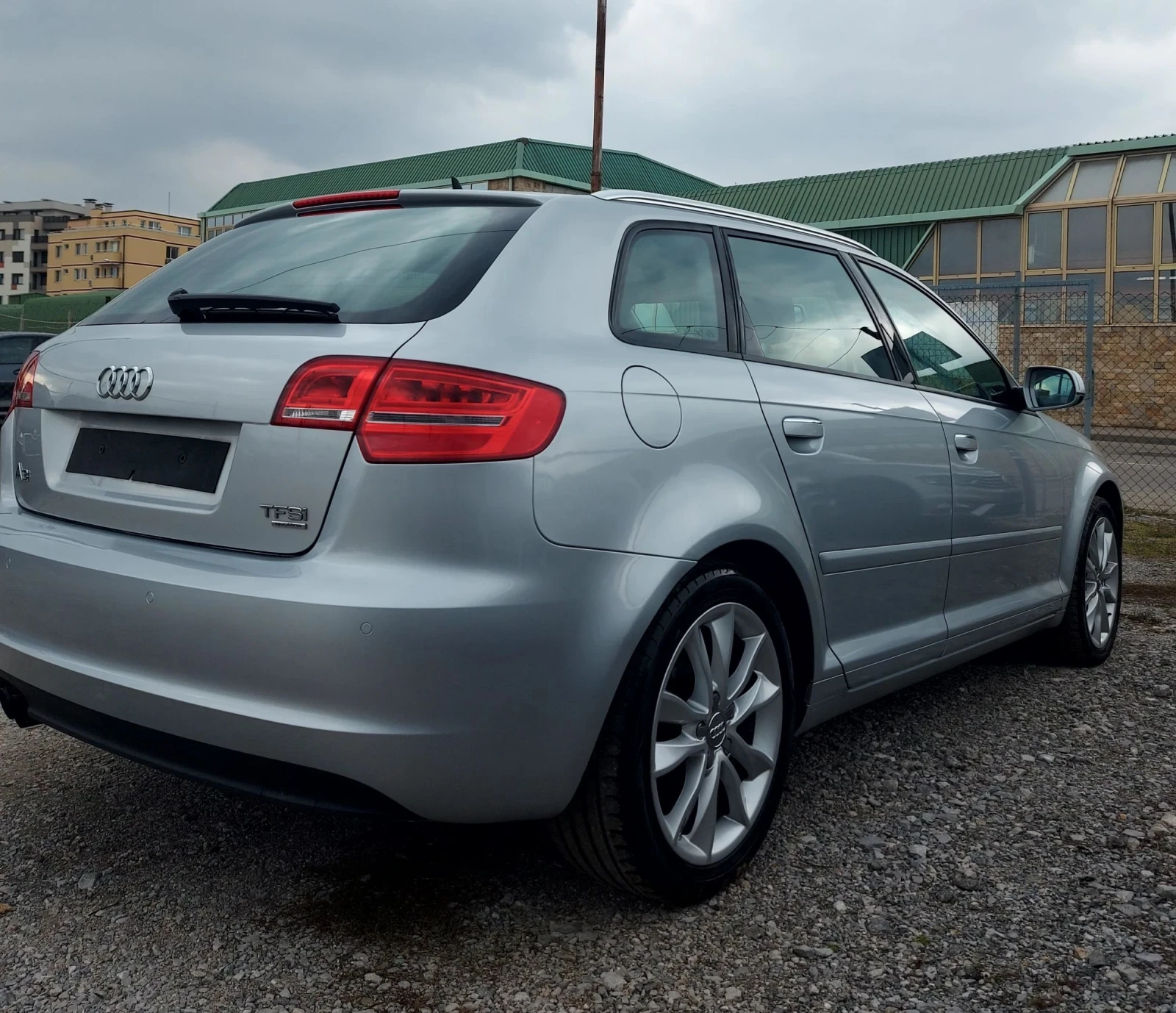 Audi A3 Quattro 1.8 -160 Kc -TFSI-6 скорости. Нави. Парктр, снимка 5 - Автомобили и джипове - 53963456