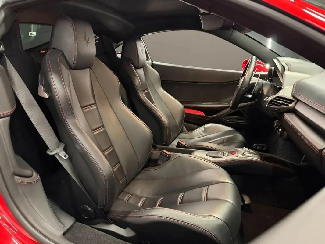 Ferrari 458 Italia 4.5 V8, снимка 7 - Автомобили и джипове - 54062997