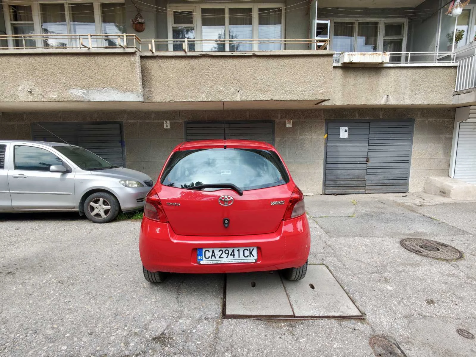 Toyota Yaris, снимка 4 - Автомобили и джипове - 54364261