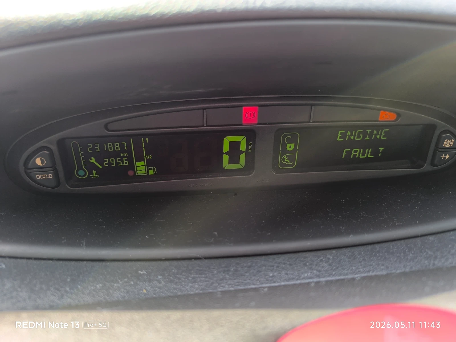 Citroen Xsara picasso, снимка 14 - Автомобили и джипове - 54501344