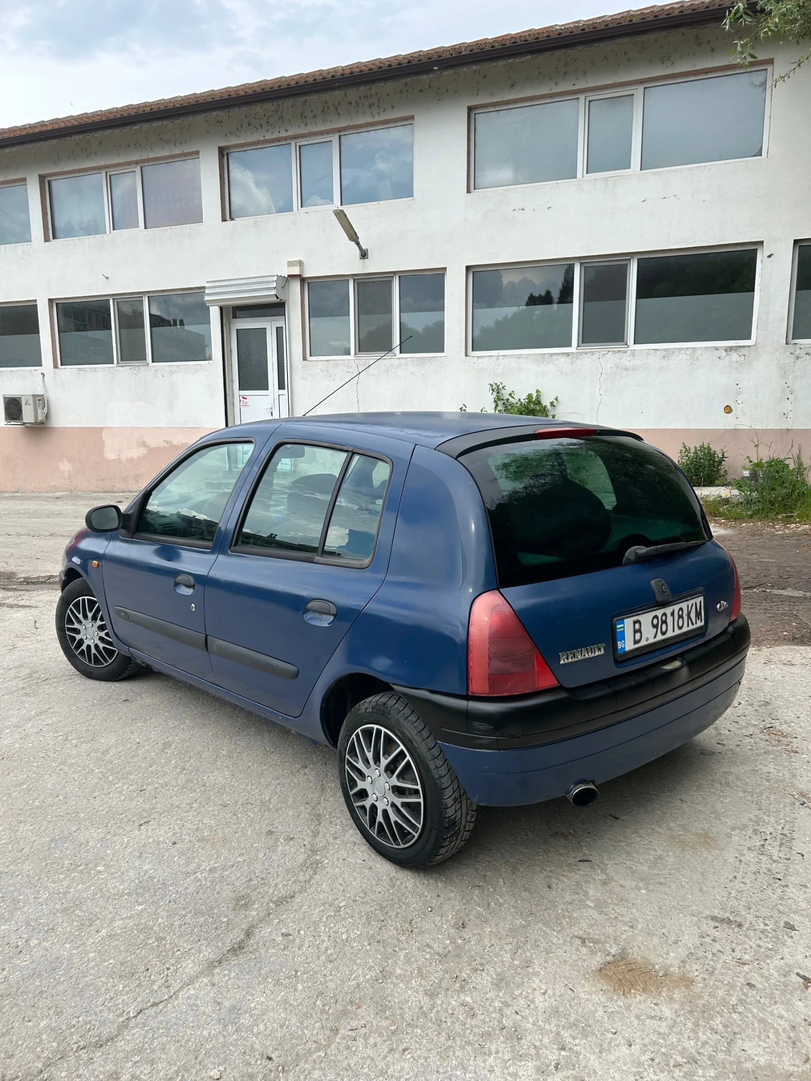 Renault Clio, снимка 7 - Автомобили и джипове - 54526786