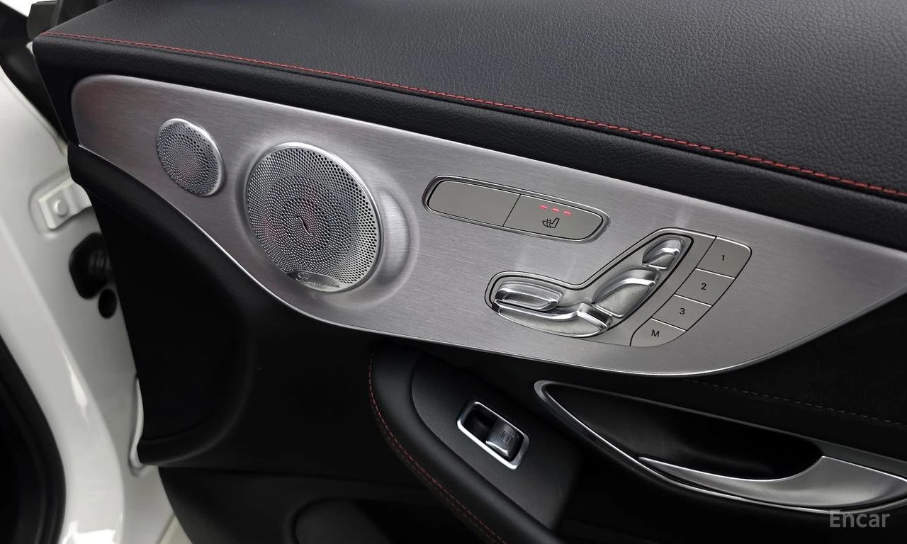 Mercedes-Benz C 63 AMG S* BURMESTER* CARBON* ХЕДЪП* LANE* ASSIST* , снимка 7 - Автомобили и джипове - 54701268