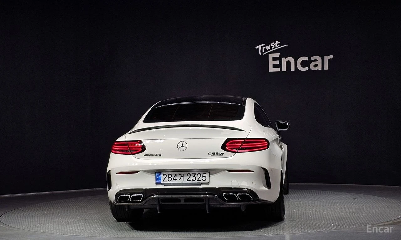 Mercedes-Benz C 63 AMG S* BURMESTER* CARBON* ХЕДЪП* LANE* ASSIST* , снимка 4 - Автомобили и джипове - 54701268