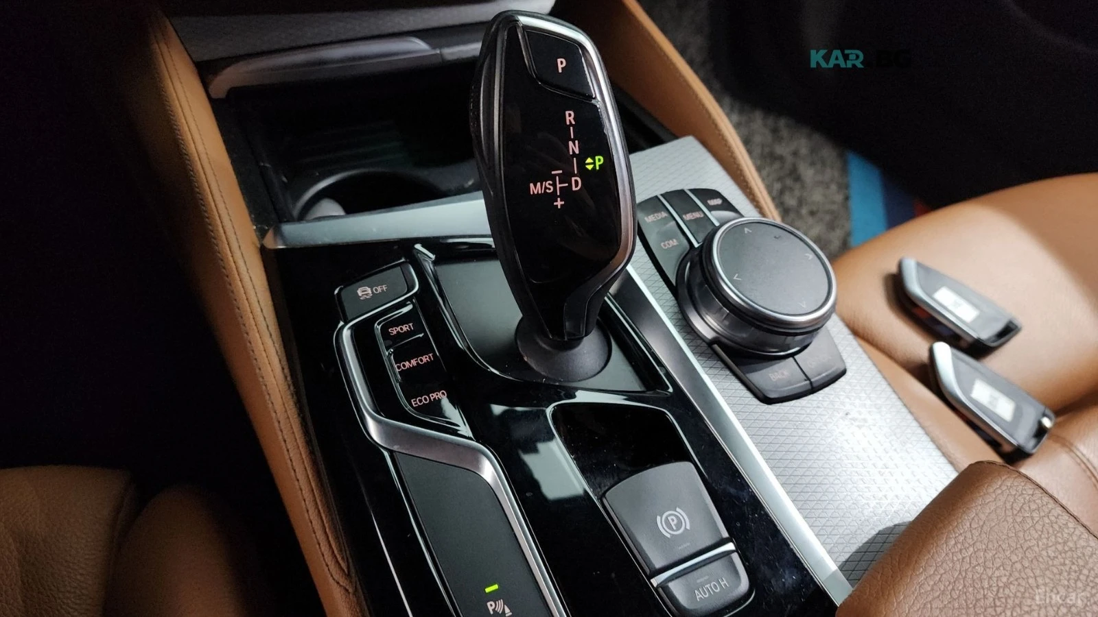 BMW 520 Adaptive Cruise control/HUD/Memory, снимка 12 - Автомобили и джипове - 54728252