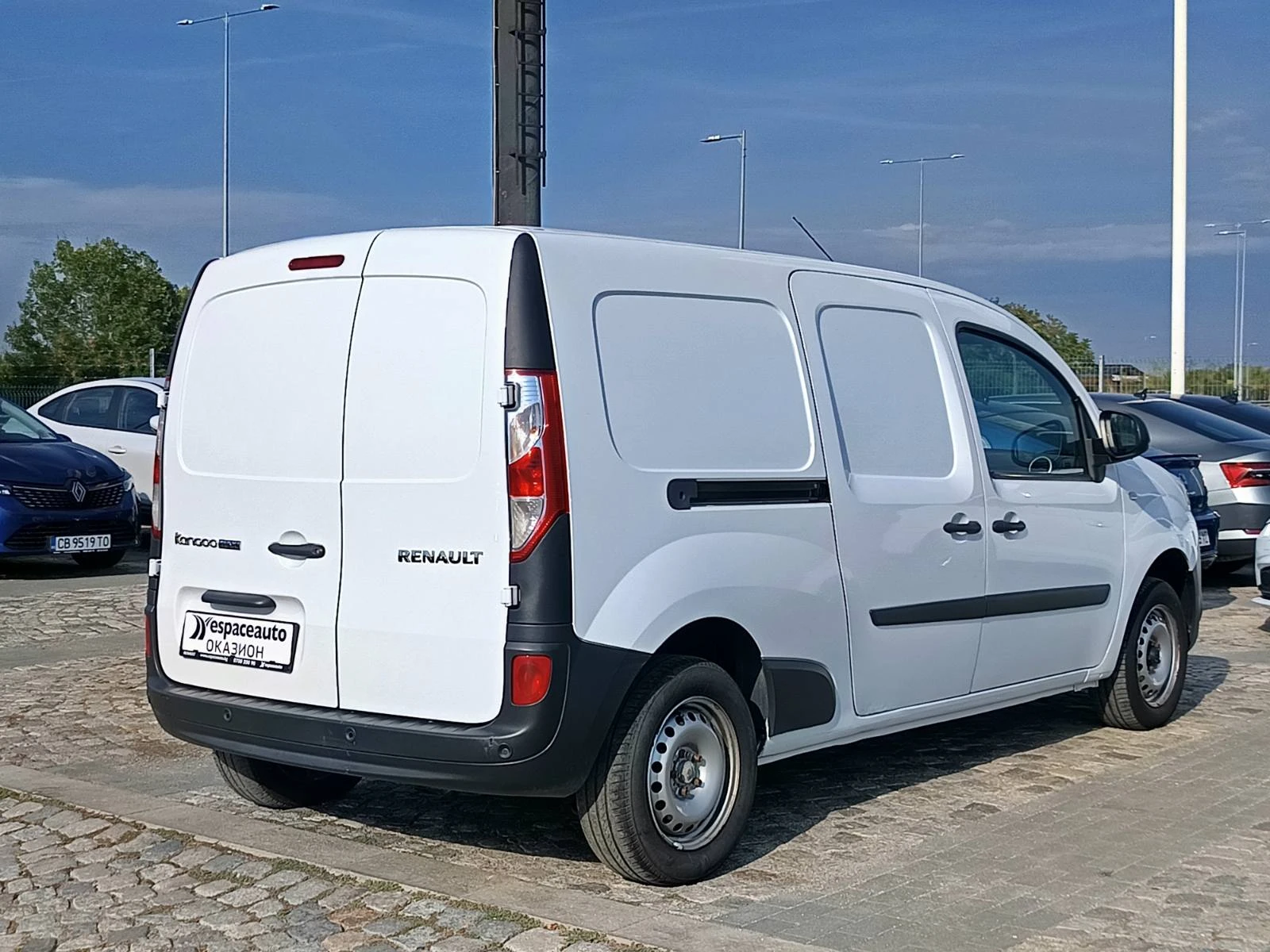 Renault Kangoo 1.5dCi/ 95к.с./ MAXI, снимка 6 - Автомобили и джипове - 55804071