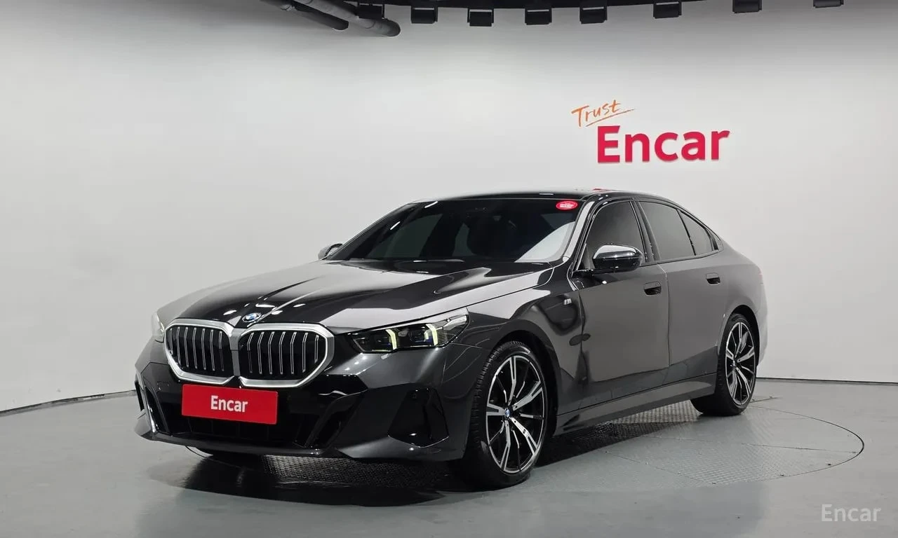 BMW 530 i xDrive M Sport | АВТОФИНАНСИРАНЕ