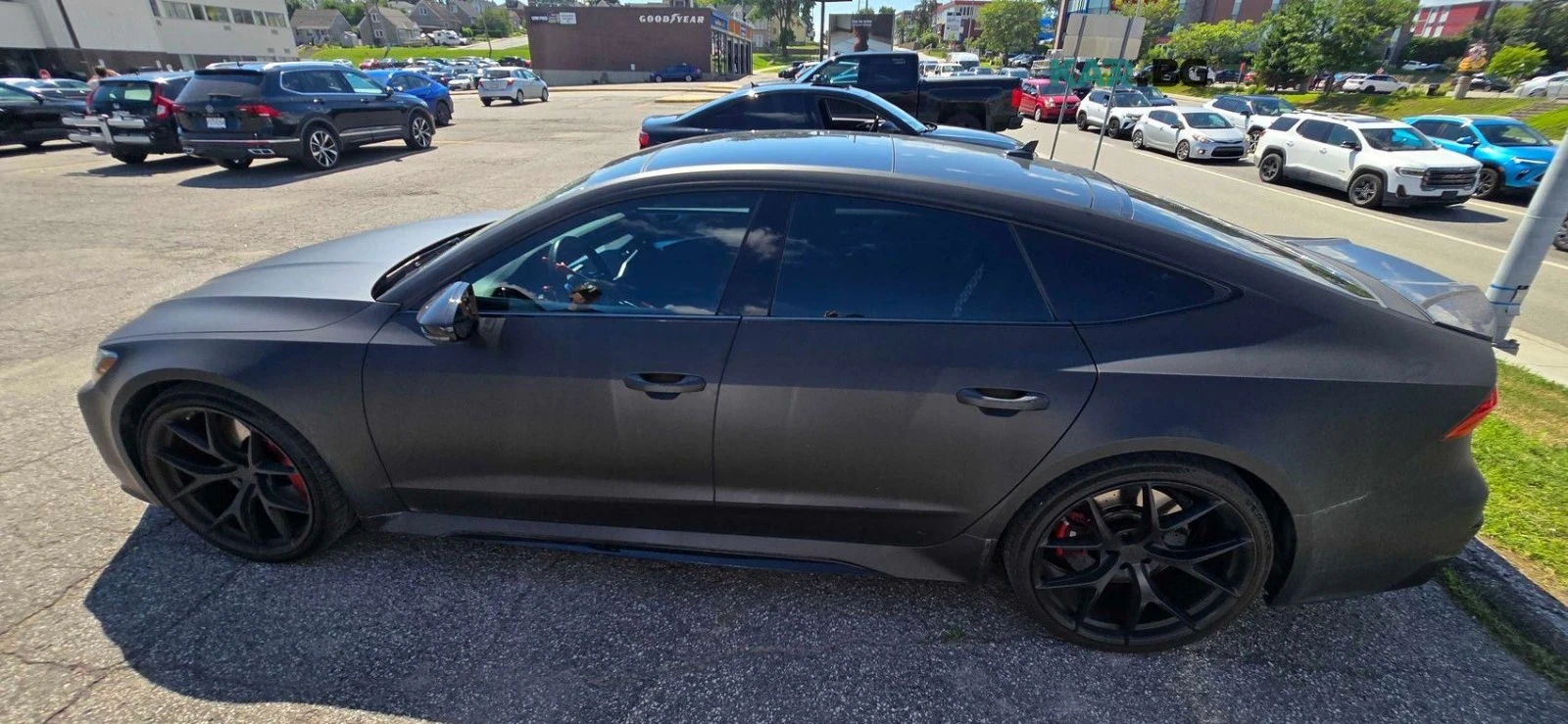 Audi Rs7 * АвтоКредит * (ЦЕНА ДО БГ), снимка 3 - Автомобили и джипове - 56136829