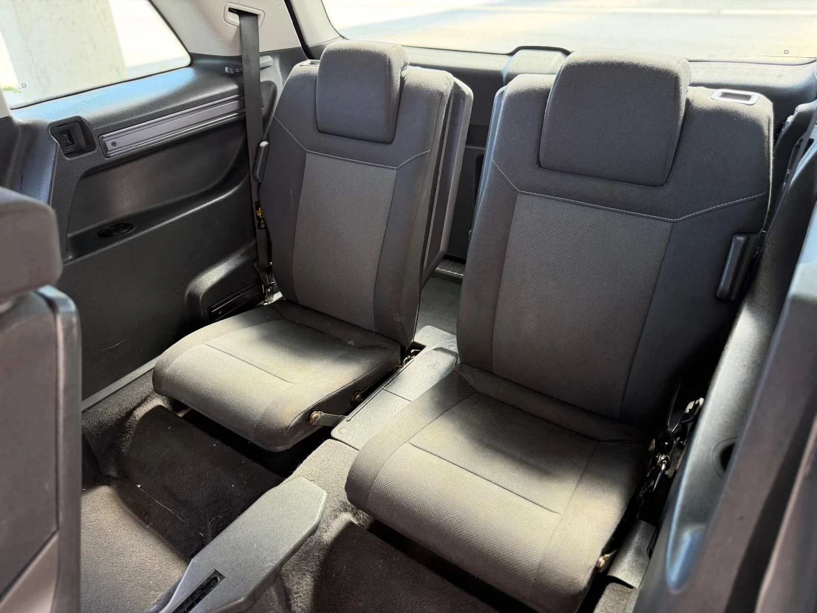 Opel Zafira 1.9 CDTI 6+ 1, снимка 9 - Автомобили и джипове - 56245875