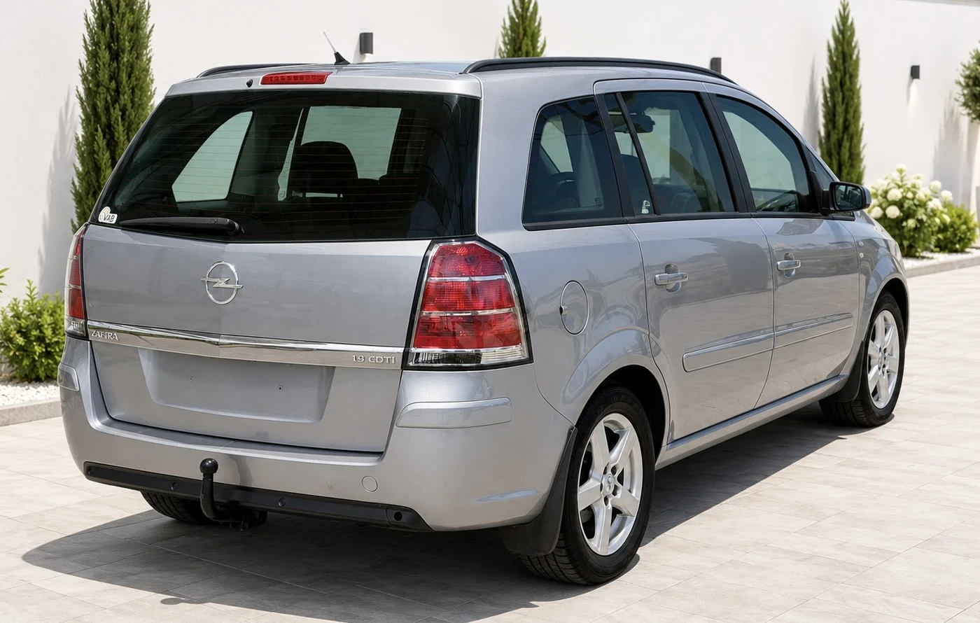 Opel Zafira 1.9 CDTI 6+ 1, снимка 3 - Автомобили и джипове - 56245875