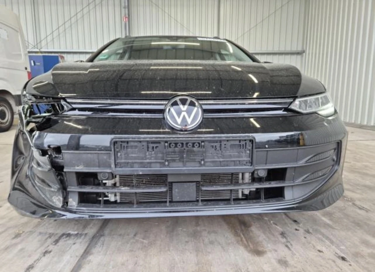 VW Golf Variant, снимка 5 - Автомобили и джипове - 56257197