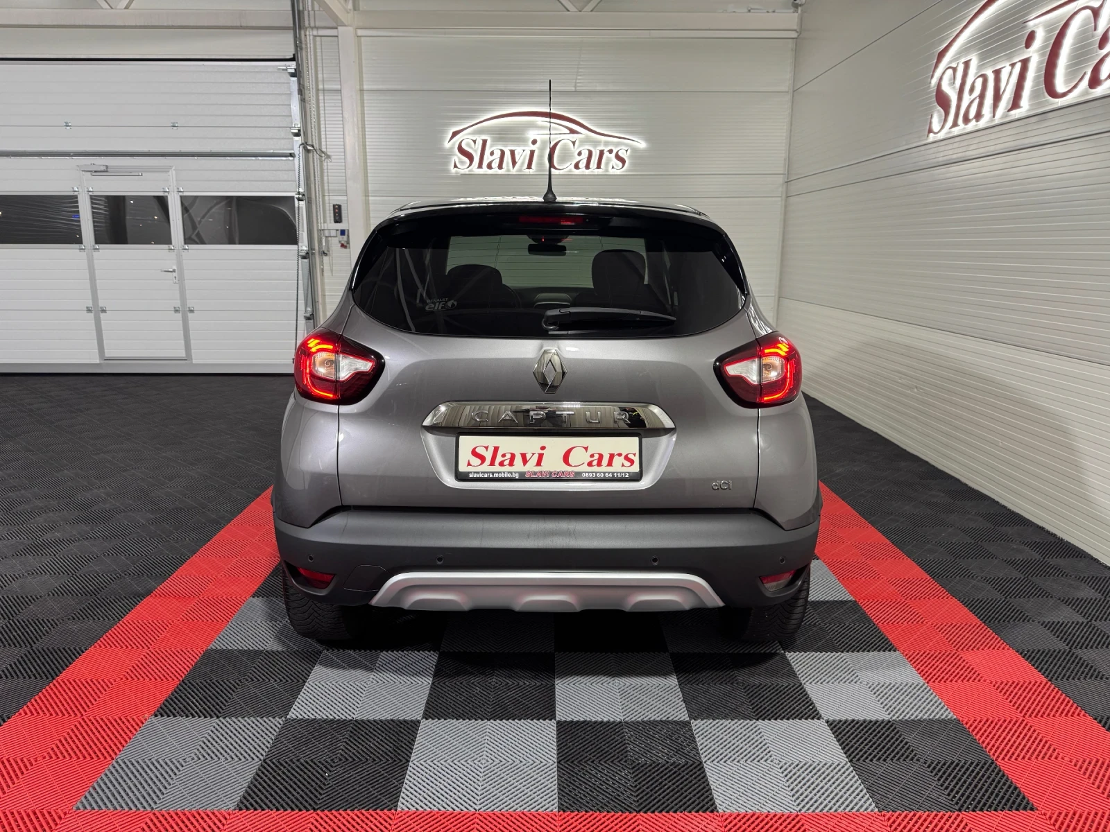 Renault Captur 1.5 DCI 110 hp | FACELIFT | KEYLESS | CAMERA , снимка 5 - Автомобили и джипове - 56577823