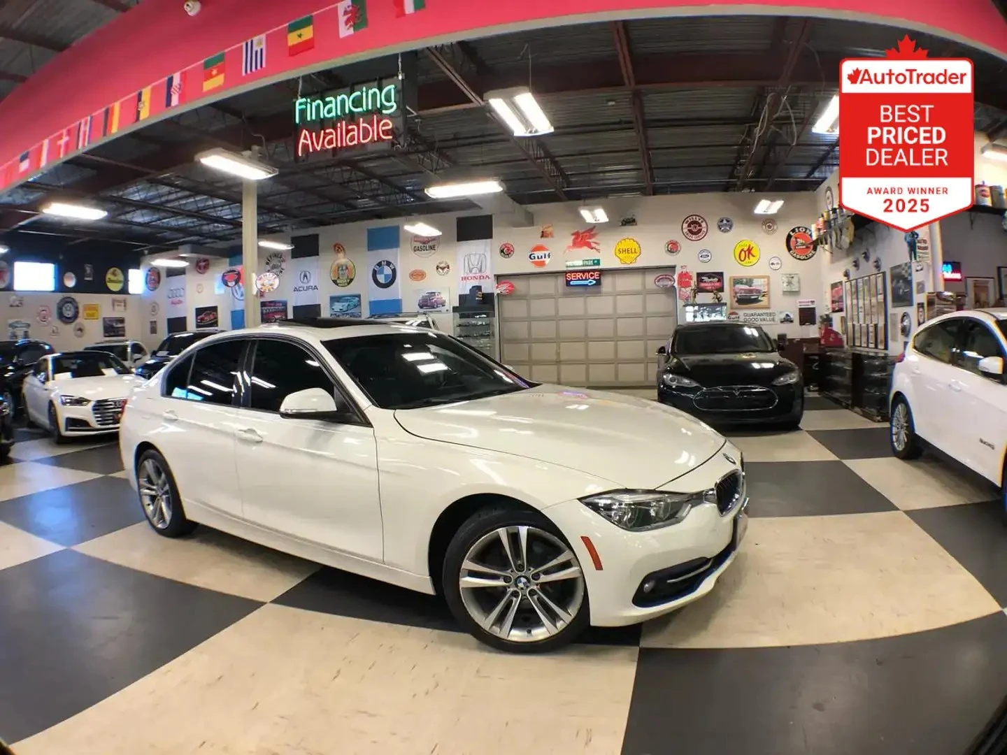 BMW 330 i xDrive PANO * АвтоКредит* * Цена до БГ* 
