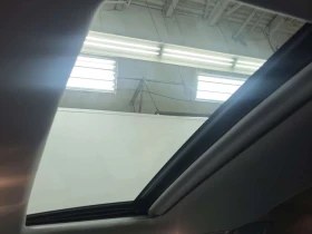 Toyota Highlander  XLE /CARFAX /Кожа/Нави/4х4/7 места, снимка 13