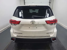 Toyota Highlander  XLE /CARFAX /Кожа/Нави/4х4/7 места, снимка 6