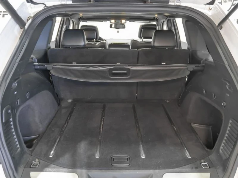 Jeep Grand cherokee, снимка 9 - Автомобили и джипове - 52503095