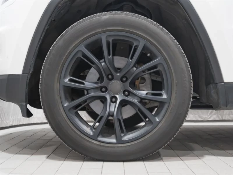 Jeep Grand cherokee, снимка 13 - Автомобили и джипове - 52503095